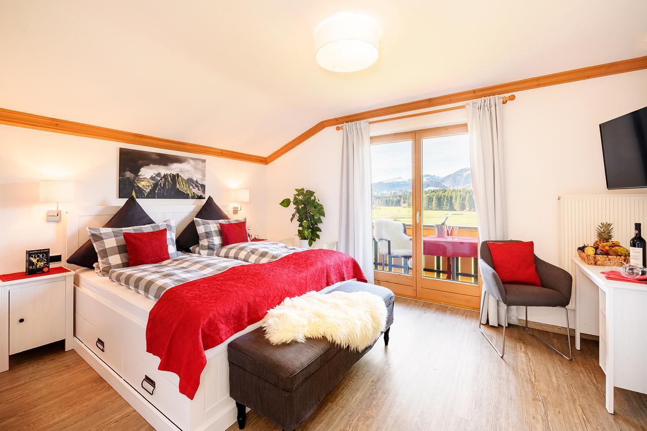 "Haus Berktold" - Annehmlichkeiten Von 4-Sterne Familien-Und Wellnesshotel Viktoria Koennen Mitbenutzt Werden Оберстдорф Экстерьер фото